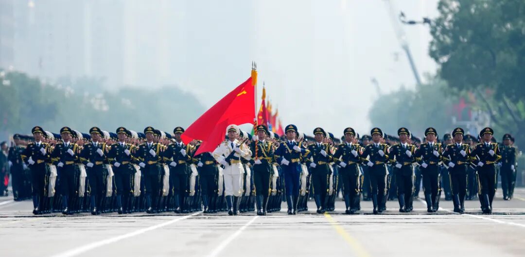 叶刘淑仪谈观礼阅兵感受：激动感动叶刘淑仪在观礼阅兵后表示，感到激动和感动。