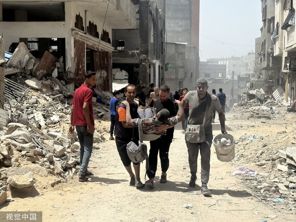 加沙难民营遭袭11人聚餐10人死亡加沙难民营遭袭事件，一场悲剧中的11人聚餐与10人离世