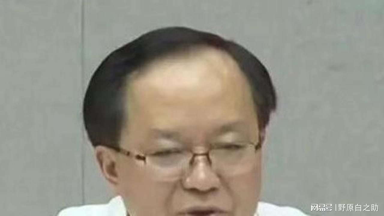 重庆10天6名厅官落马重庆掀起反腐风暴，十天六名厅官相继落马