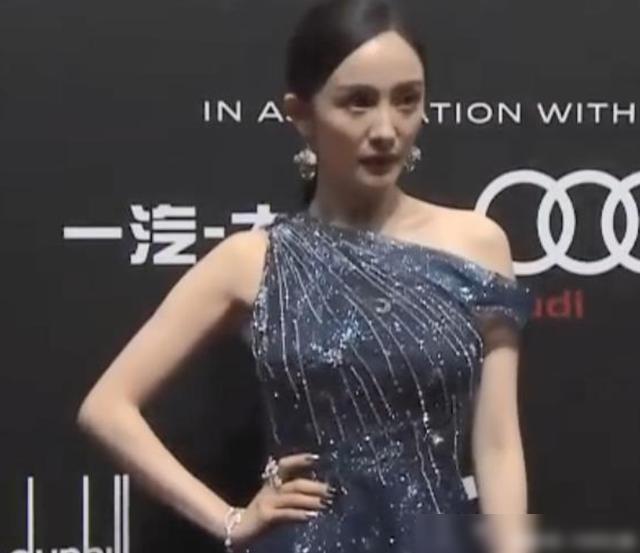 倪妮gq红毯倪妮GQ红毯风采，闪耀时尚之夜