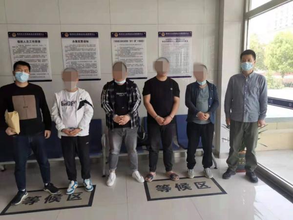 河南智力残疾男子被冻结100万河南智力残疾男子遭遇巨额存款被冻结，揭示背后的故事与呼唤公正