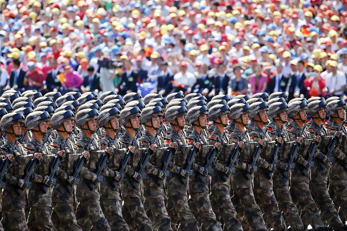栗正杰批台当局阻挠台胞参加九三阅兵这种说法是没有事实依据的。